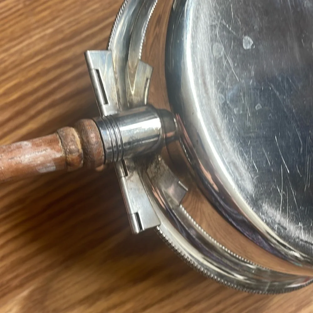 Sheffield Silver-plate W/ Lid Engraved EPC 300 Crumb Butler Ashtray VTG
